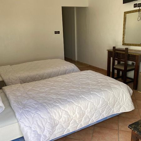 Merry Hotel Agadir Buitenkant foto