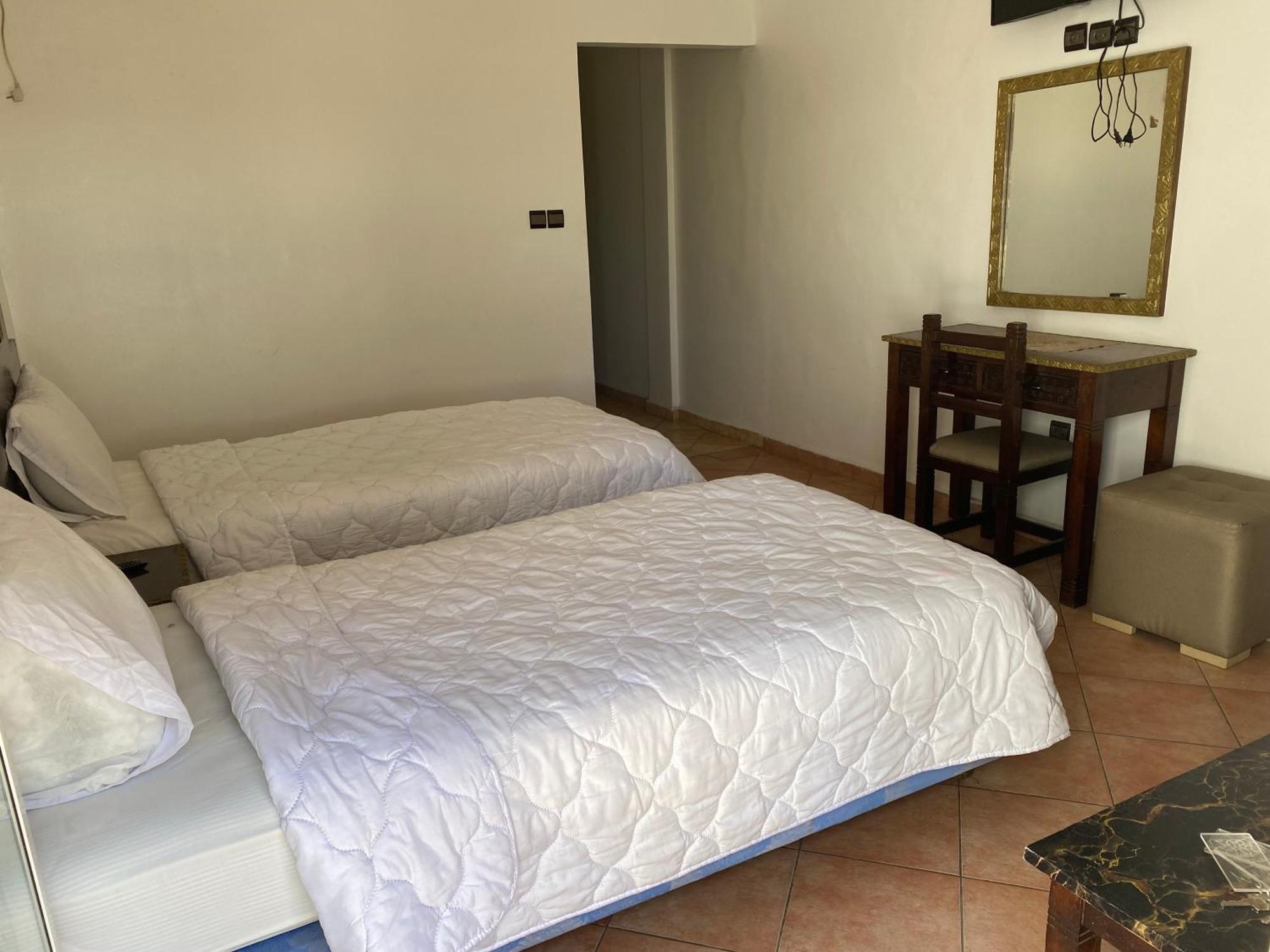 Merry Hotel Agadir Buitenkant foto